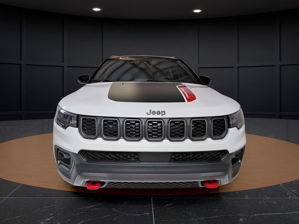 New 2026 Bright White Clear-Coat Exterior Paint Jeep Trailhawk image 2