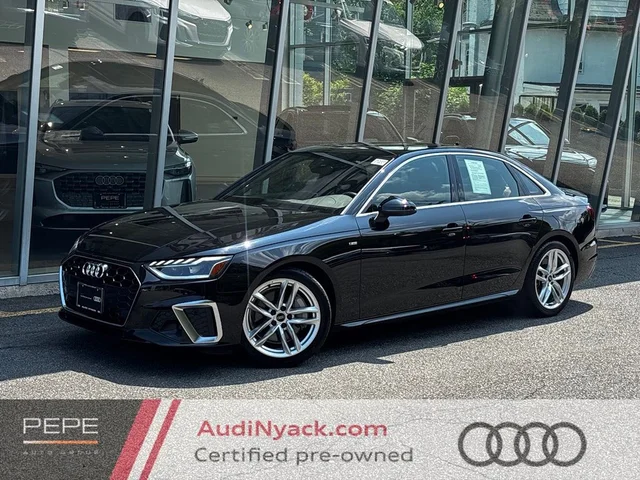 2023 Audi A4 45 S line Premium Plus