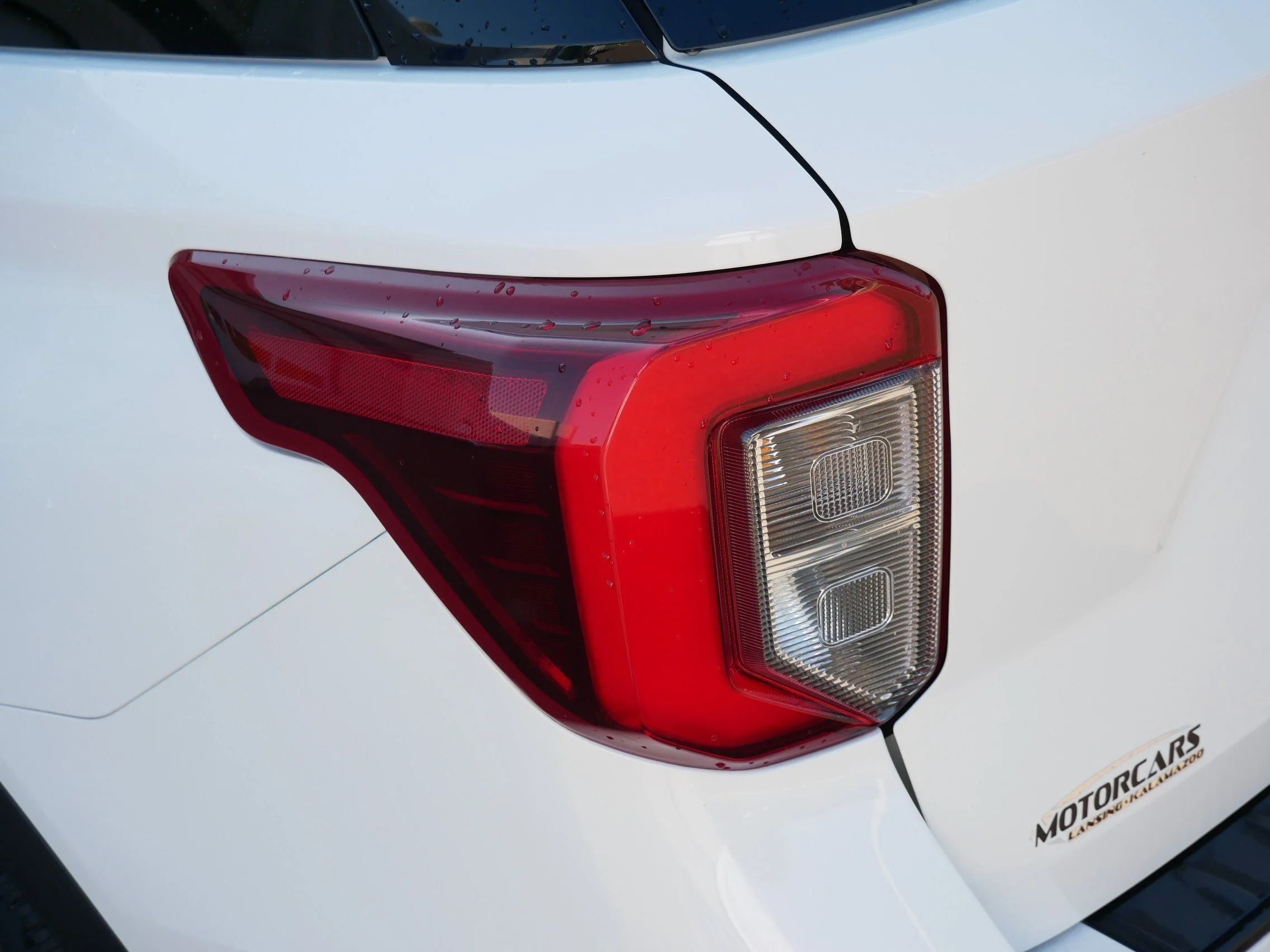 Used 2023 Star White Metallic Tri-Coat Ford ST image 17