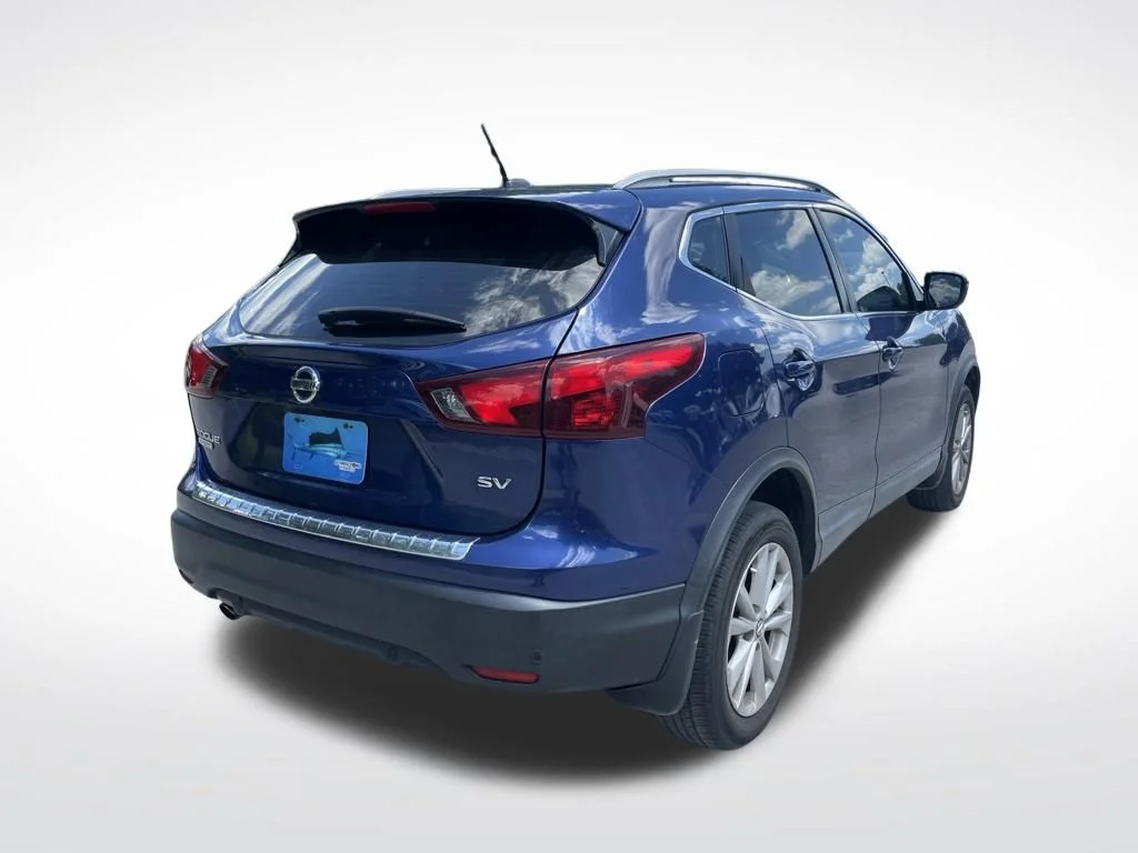 Used 2019 Caspian Blue Nissan SV image 6