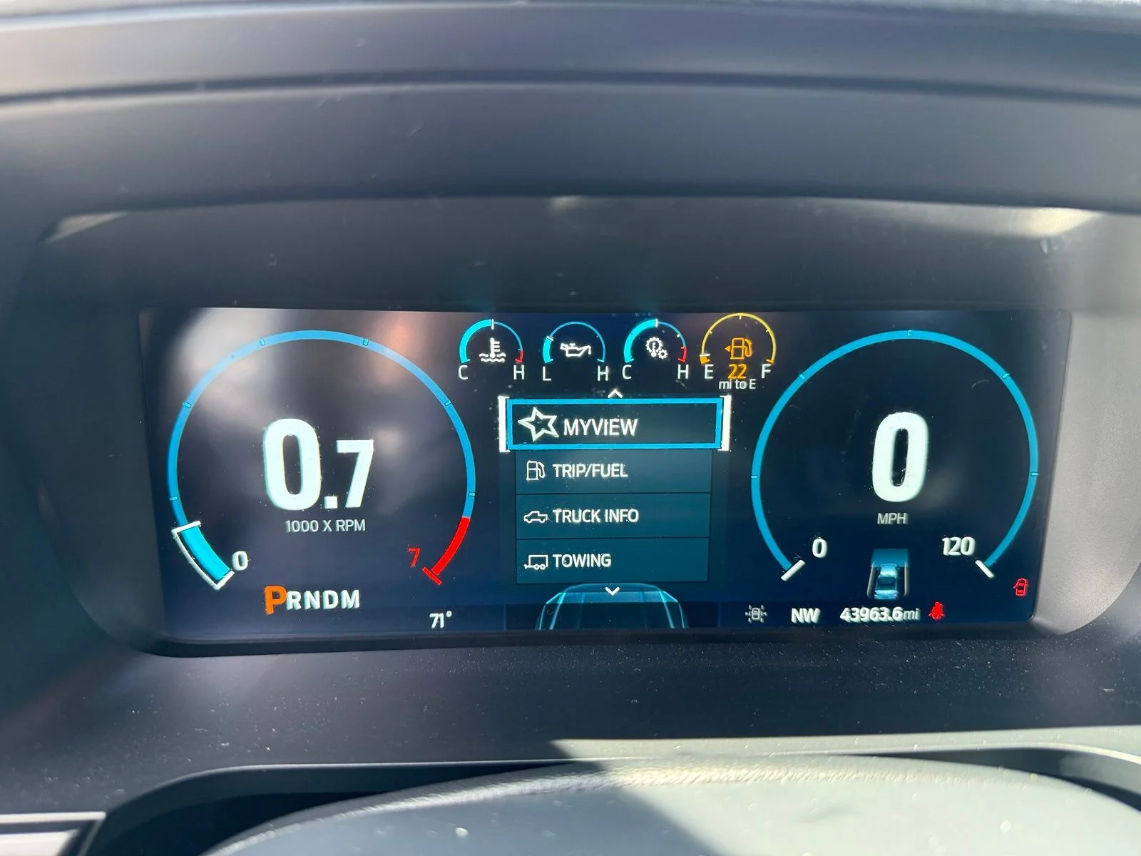 Used 2022 Blue Ford Tremor image 15