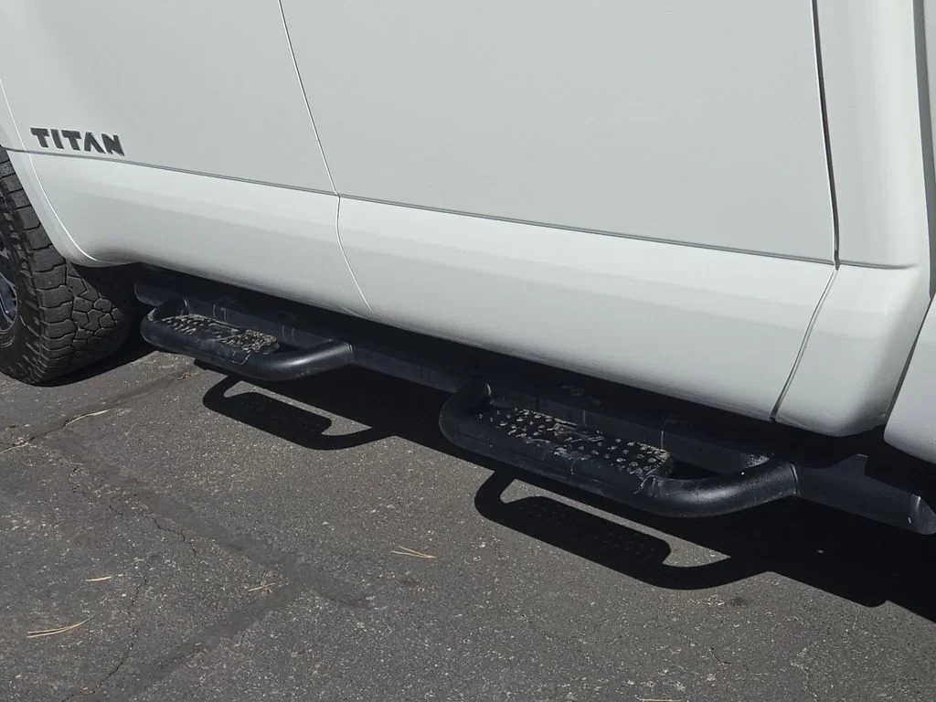 Used 2022 Glacier White Nissan SV image 45