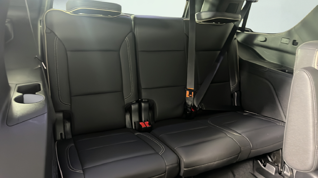 Used 2022 Black Chevrolet Premier image 13