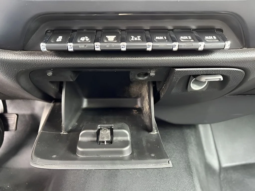 Used 2020 White Chevrolet Work Truck image 26