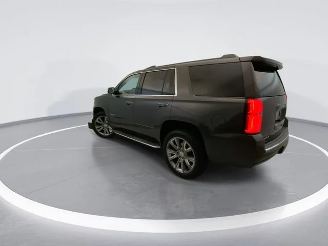 Used 2018 Gray Chevrolet Premier image 2