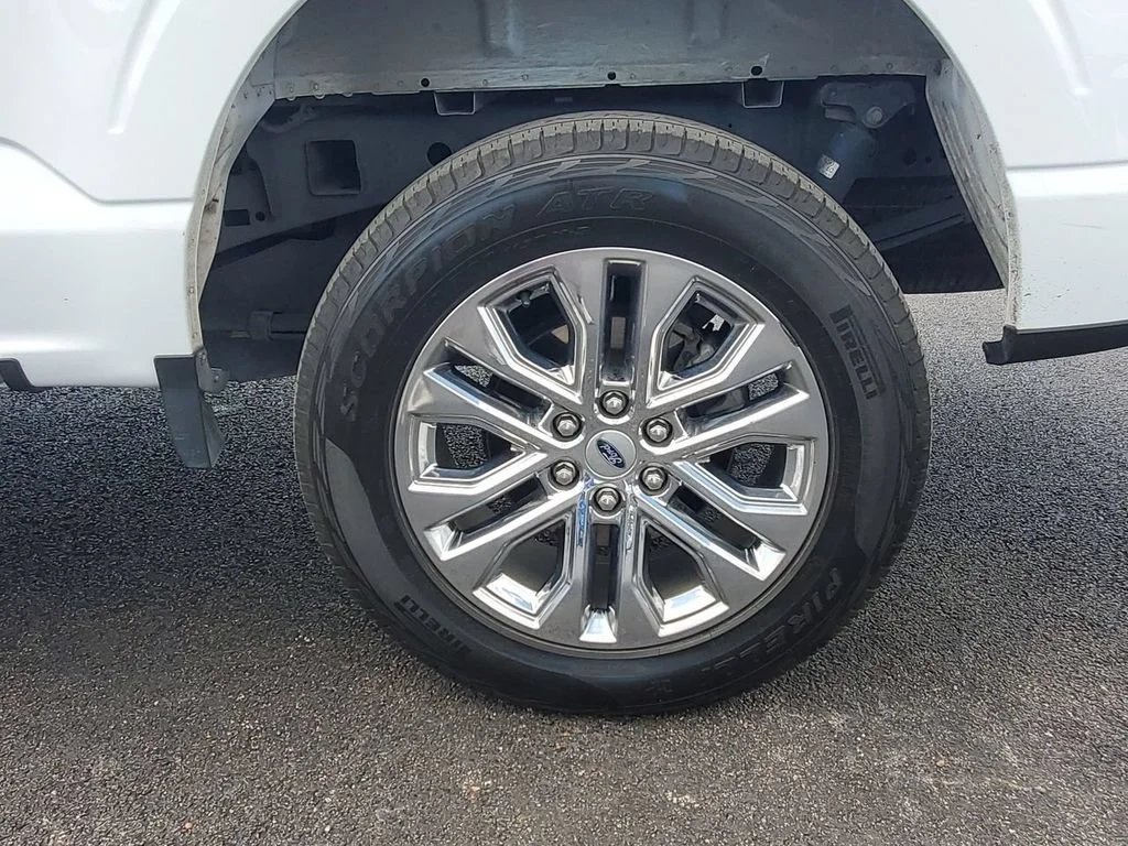 Used 2024 White Ford XLT image 39