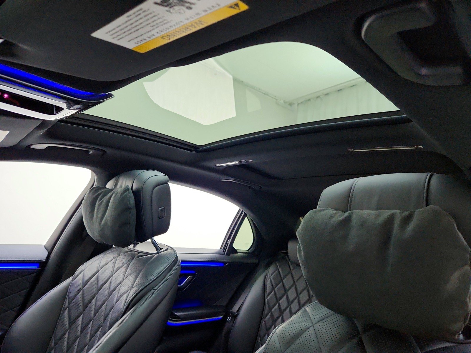 Certified Used 2023 Obsidian Black Mercedes-Benz S 580 image 18