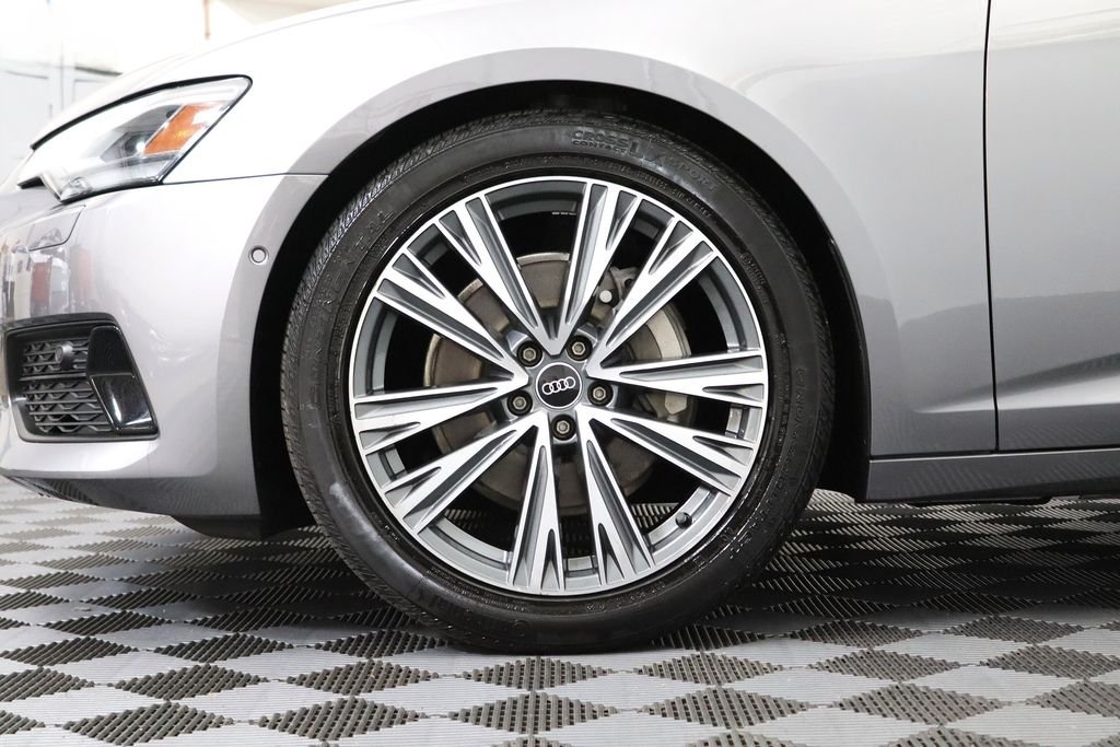 Used 2021 Gray Audi 45 Sport Premium image 5