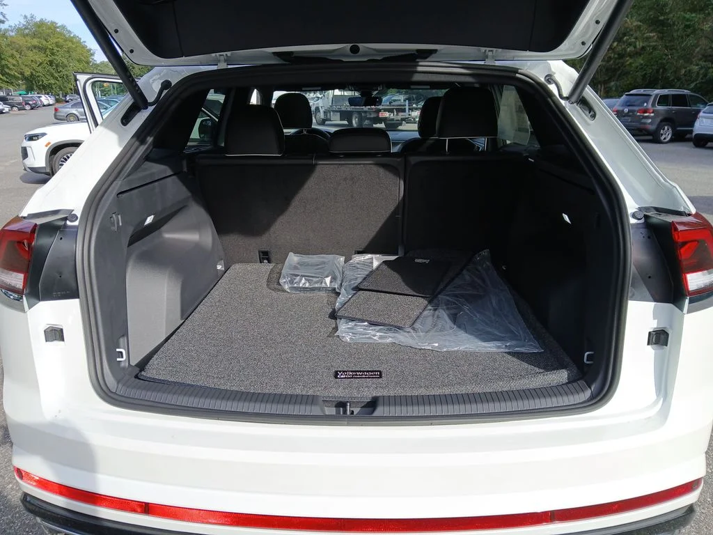 2026 Volkswagen Atlas Cross Sport SEL Premium R-LINE - Photo 23