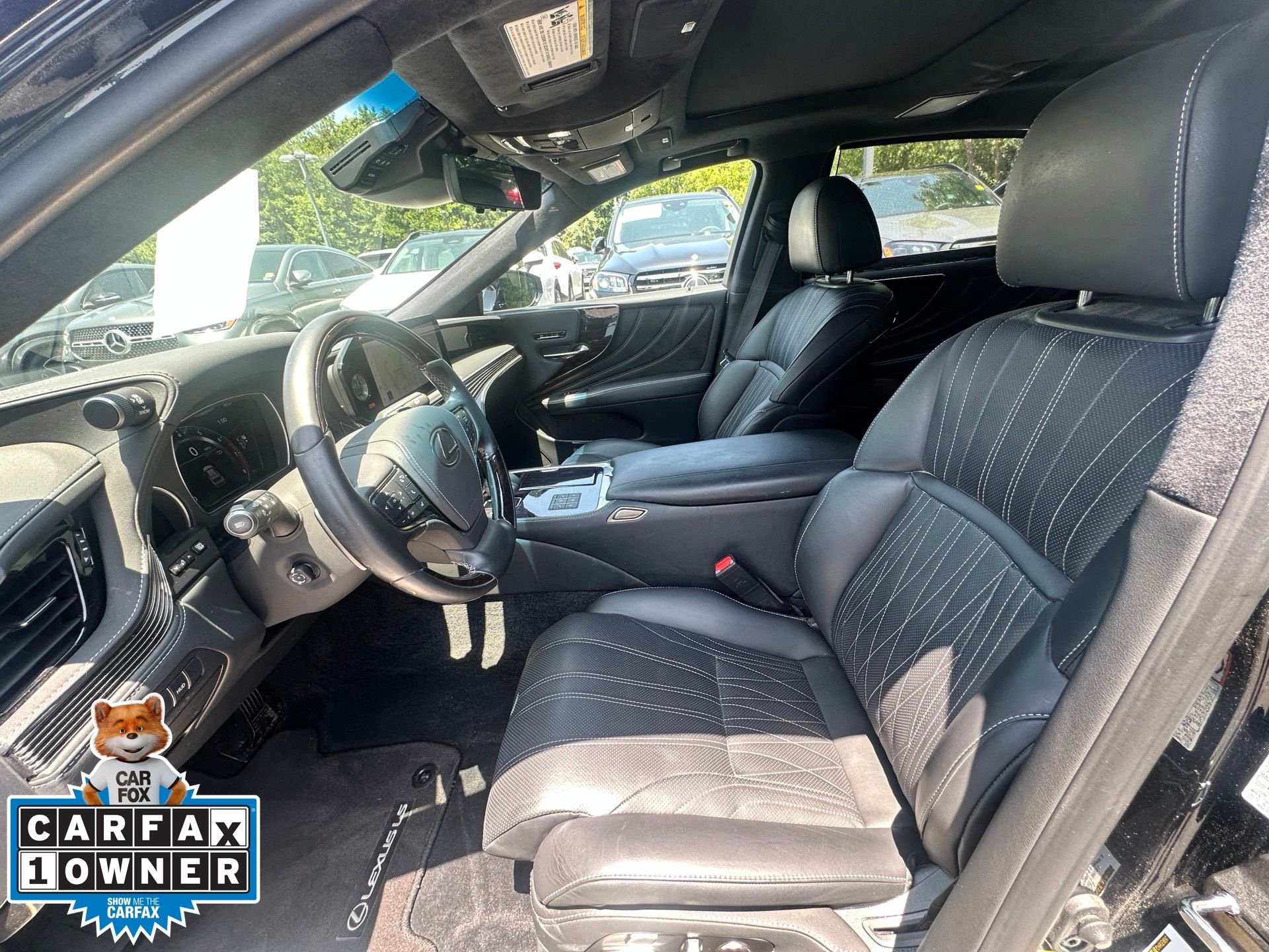 Used 2023 Black Lexus 500 Base image 5