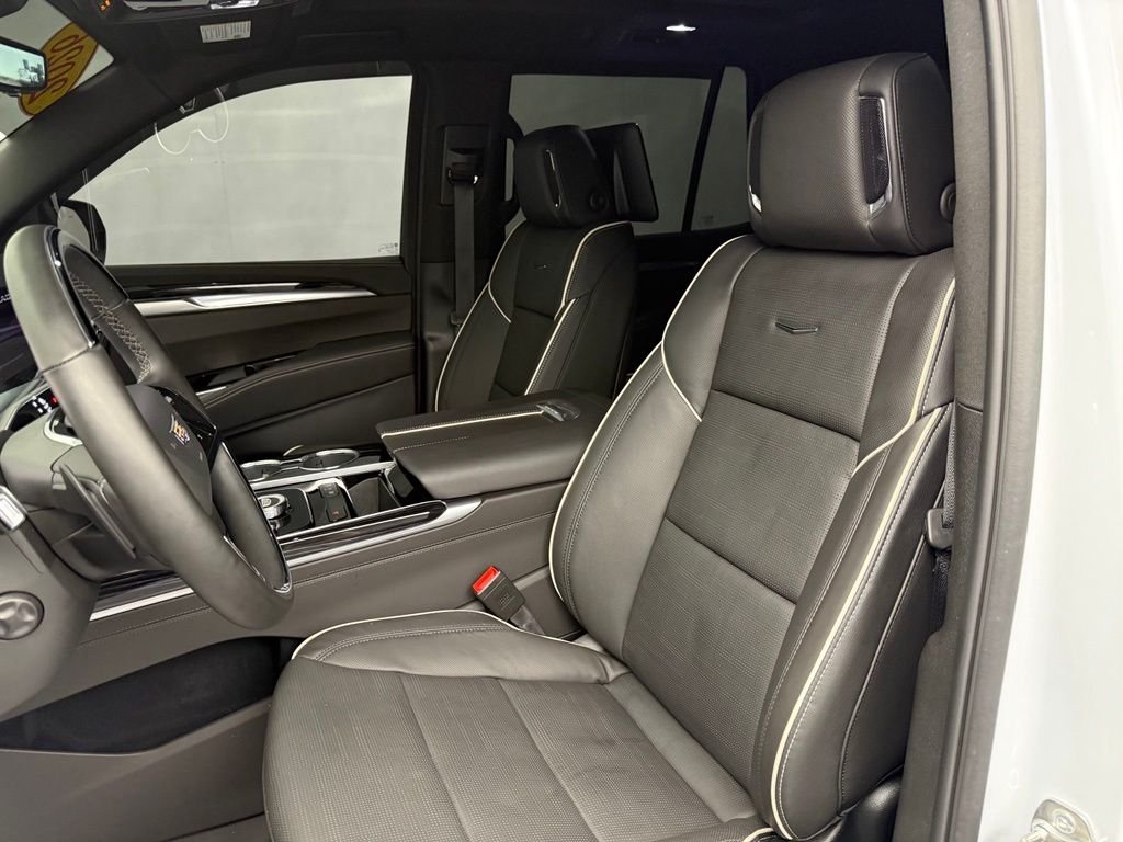 Used 2026 White Cadillac Sport image 63