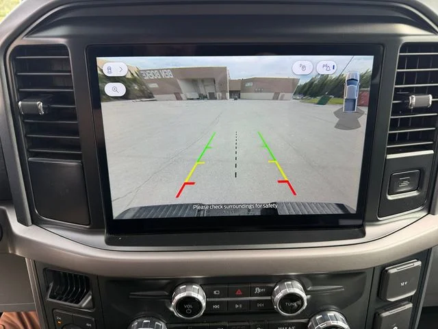 Used 2025  Ford XLT image 16