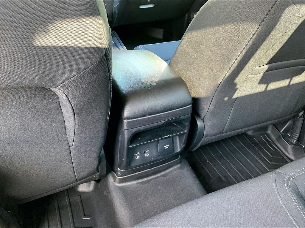 Used 2019 Red Ford XLT image 28