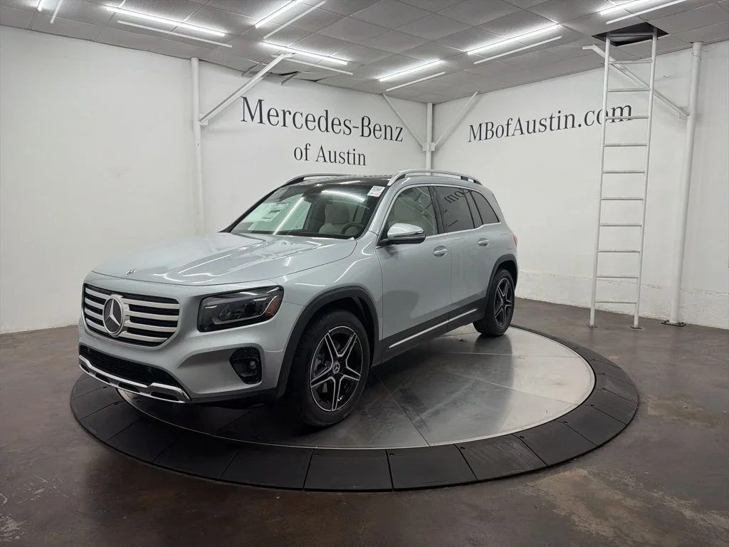 Used 2026 Silver Mercedes-Benz GLB 250 image 3