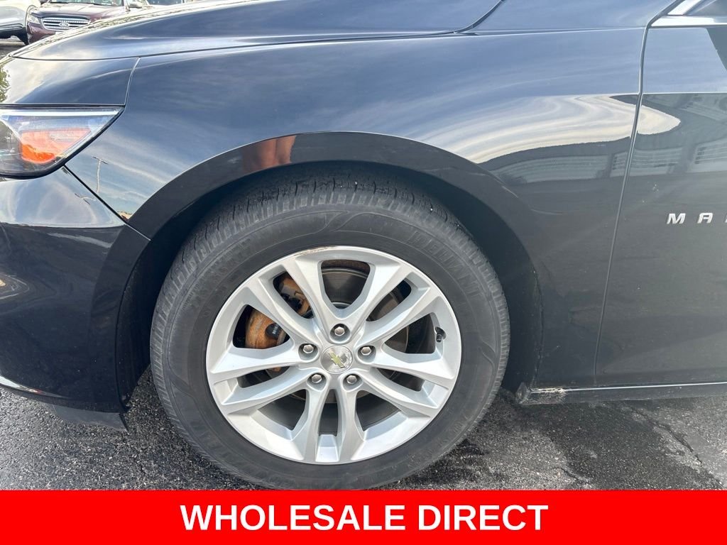 Used 2018 Mosaic Black Metallic Chevrolet LT image 9