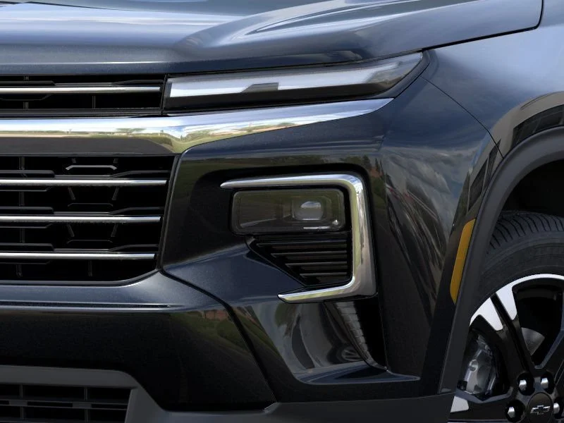 New 2027 Mosaic Black Metallic Chevrolet LT image 11