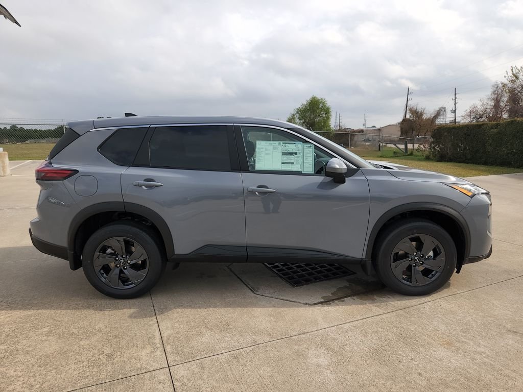 New 2026 Gray Nissan SV image 4