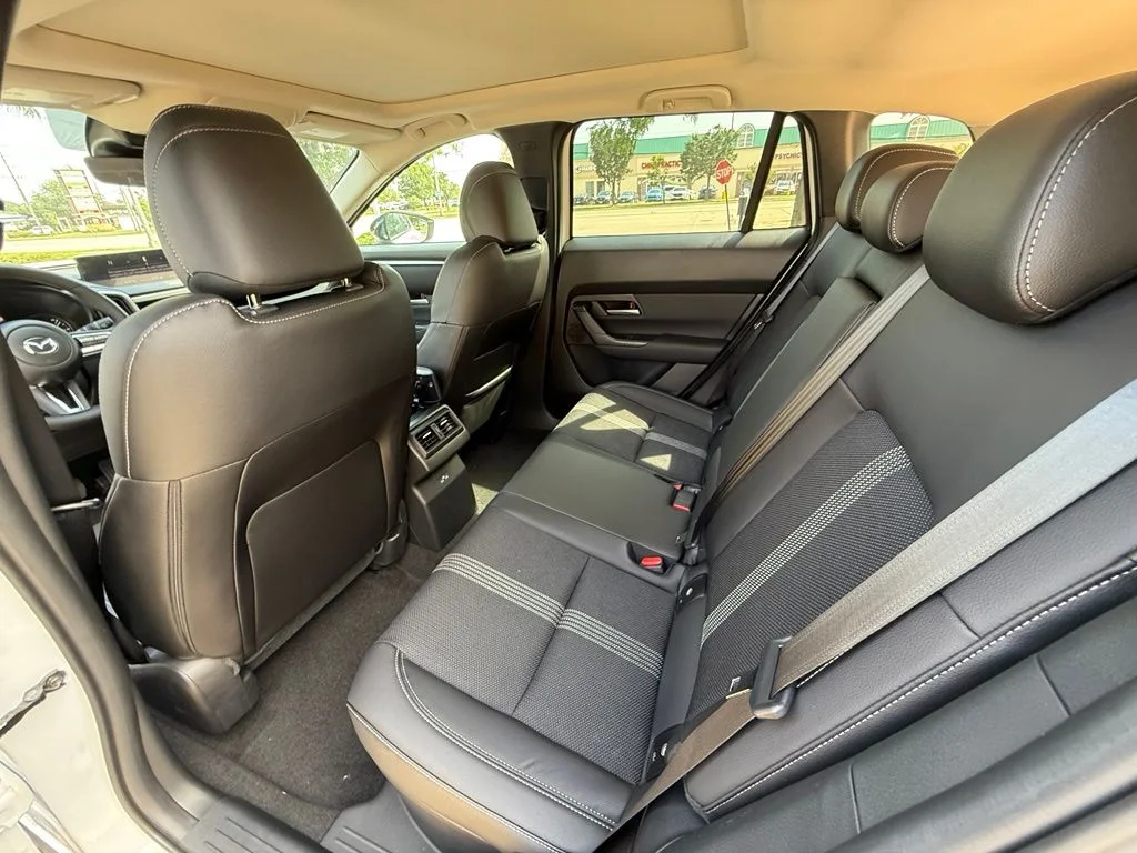 New 2026 Wind Chill Pearl Mazda Preferred AWD image 28