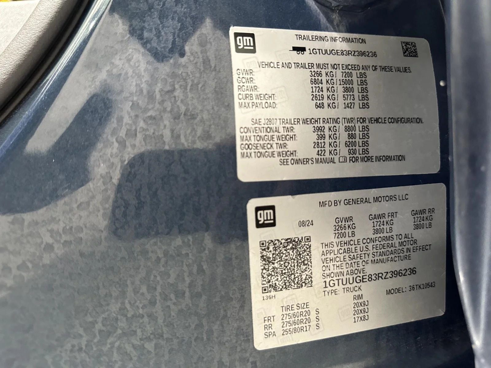 Used 2024 Downpour Metallic GMC Denali image 31