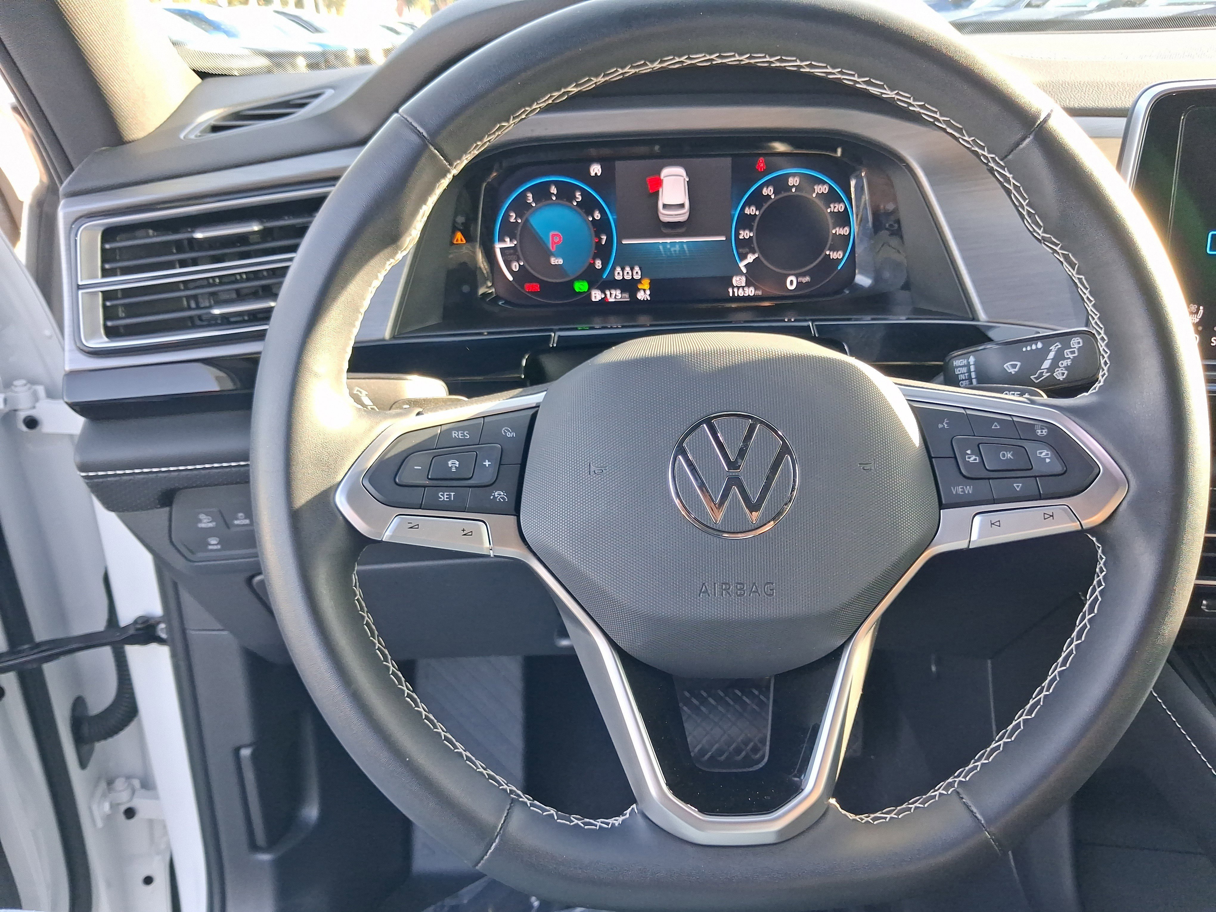 Certified Used 2025 White Volkswagen 2.0T SE image 17