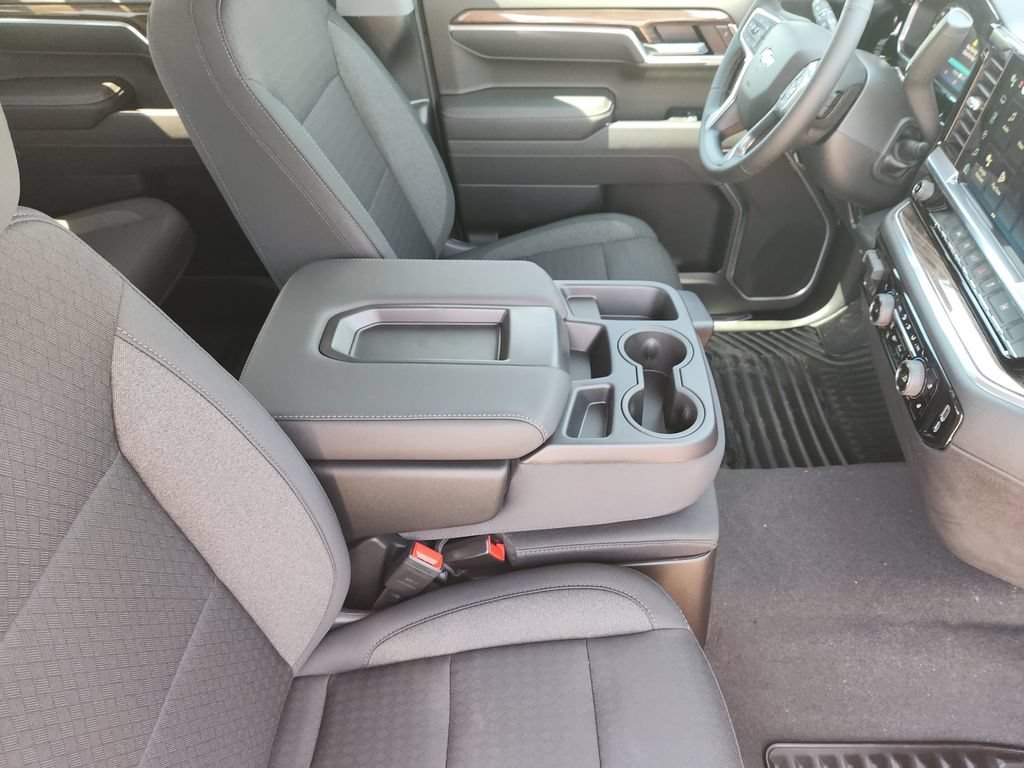 2026 Chevrolet Silverado 1500 LT - Photo 6