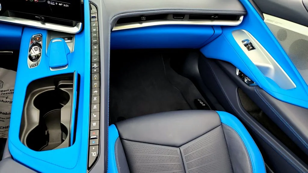 2023 Chevrolet Corvette 3LT - Photo 29