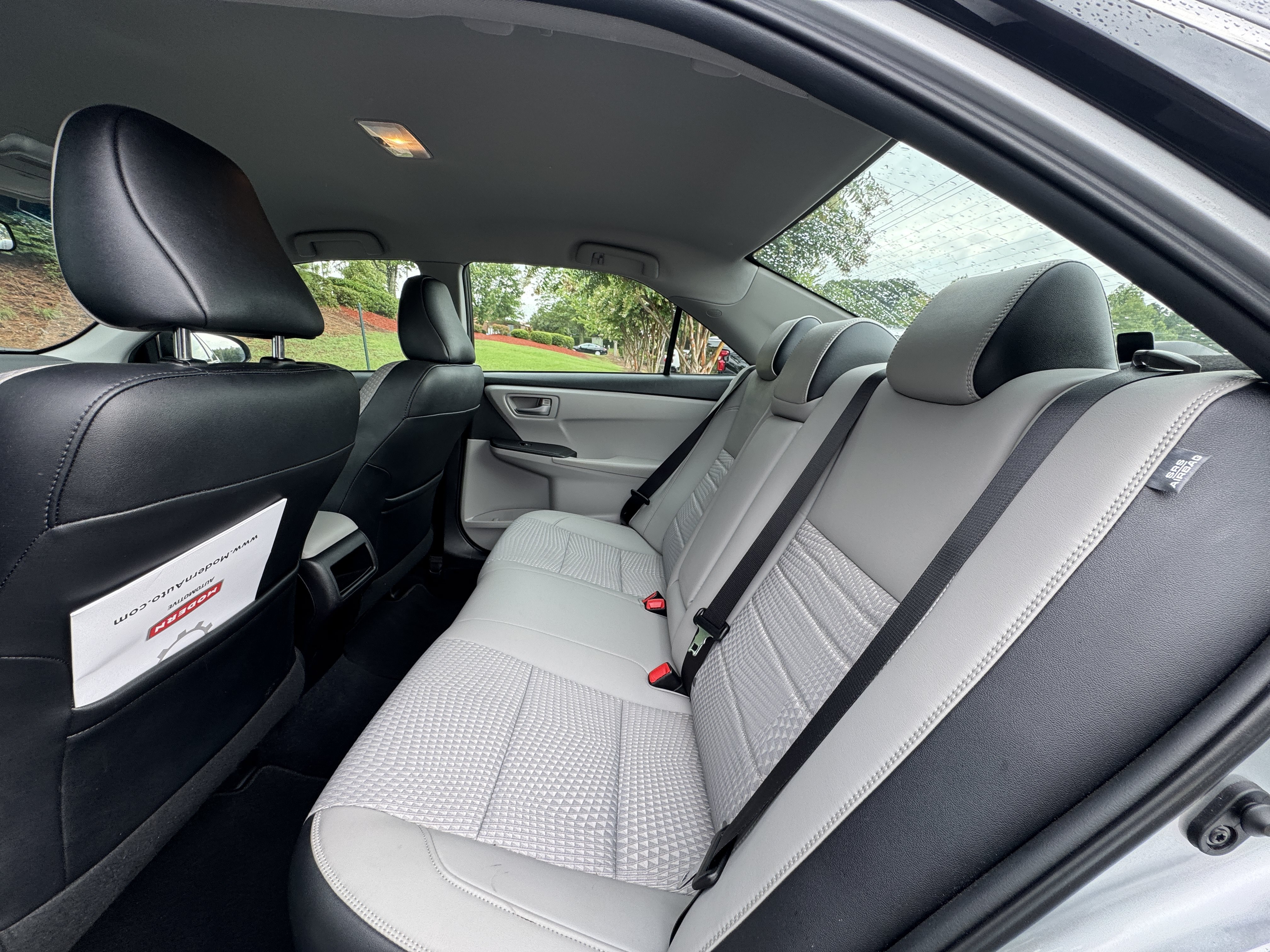 Used 2015 Celestial Silver Metallic Toyota SE image 12