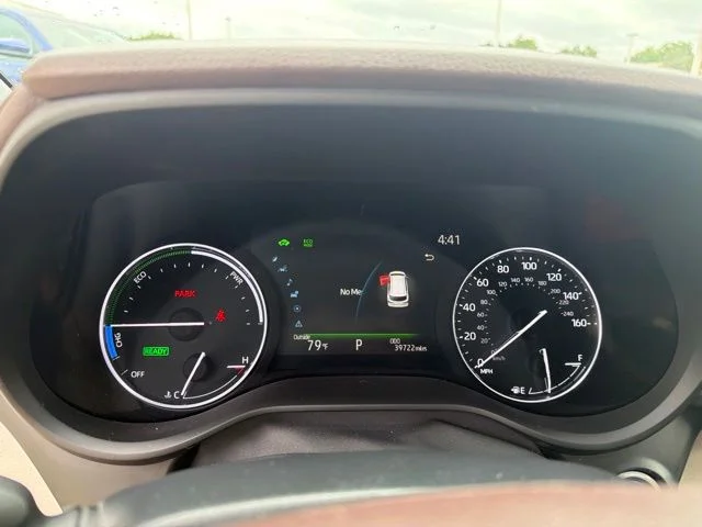 Certified Used 2024 Green Toyota Platinum image 31