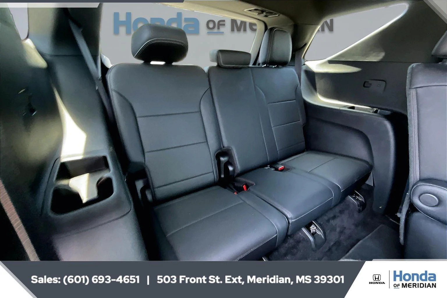Used 2025 Mosaic Black Metallic Chevrolet AWD LT image 21