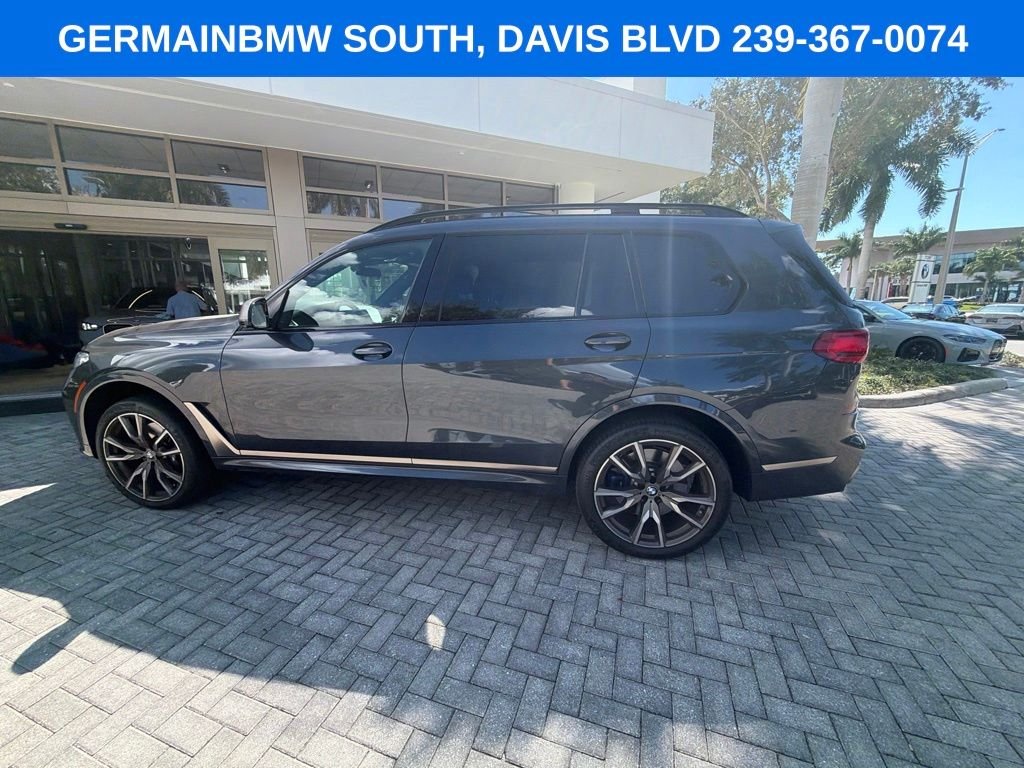 Used 2020 Gray Metallic BMW M50i image 5