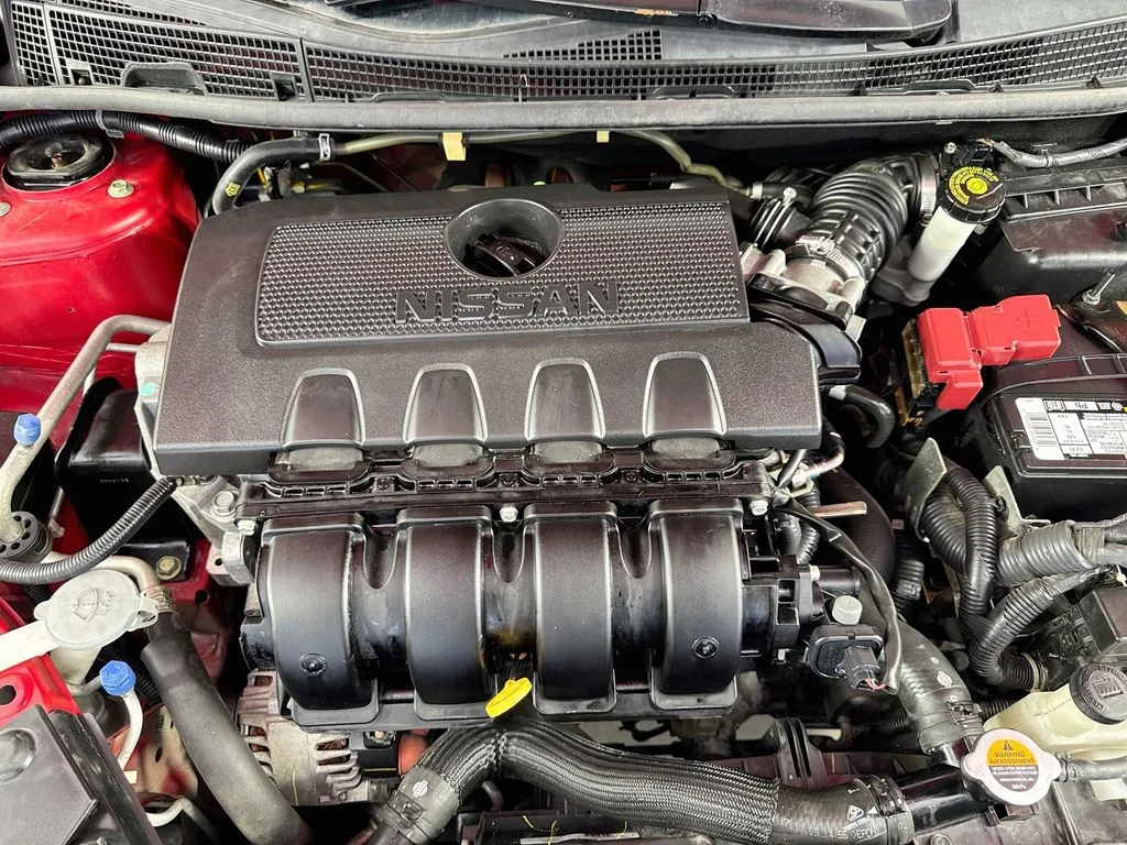 Used 2018 Red Nissan SR image 34