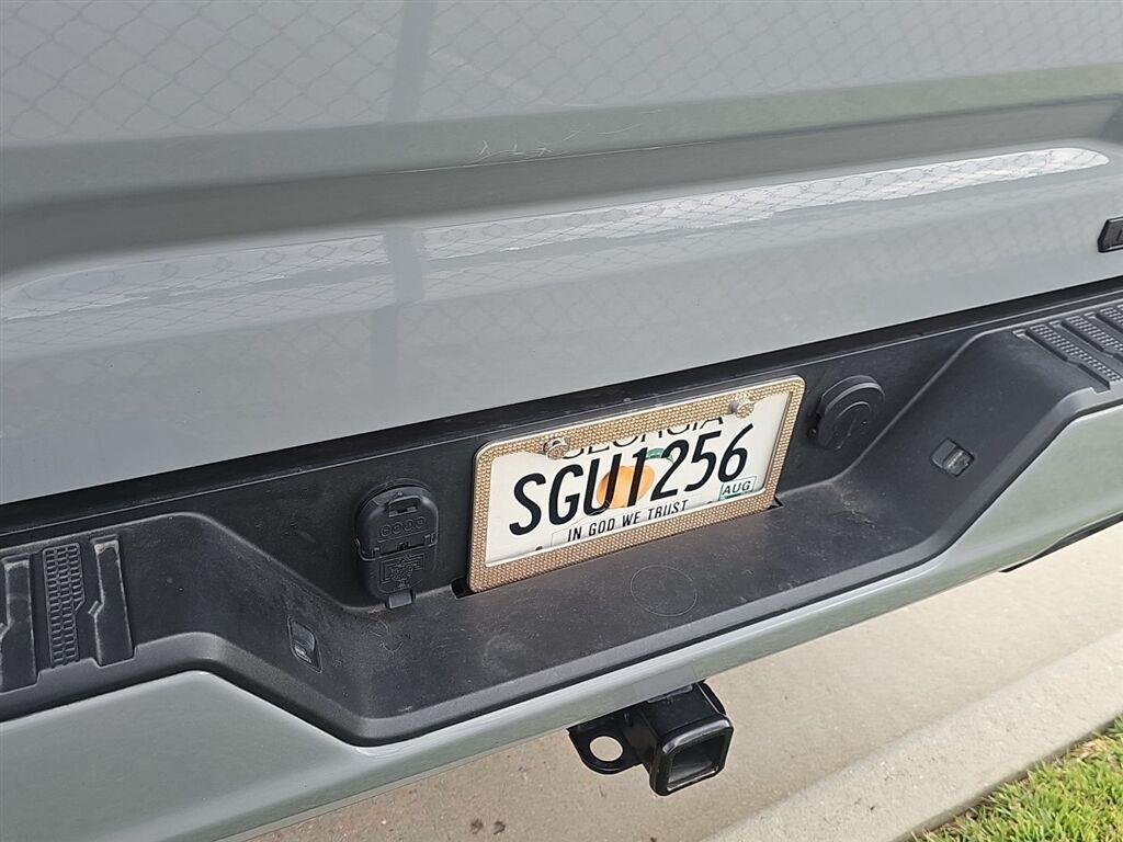 Used 2024 Thunderstorm Gray GMC Elevation image 17