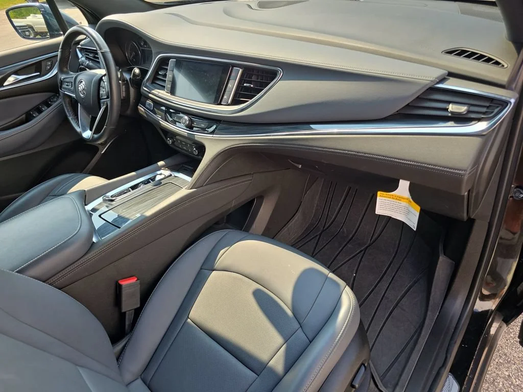 Used 2024 Ebony Twilight Metallic Buick Essence image 30