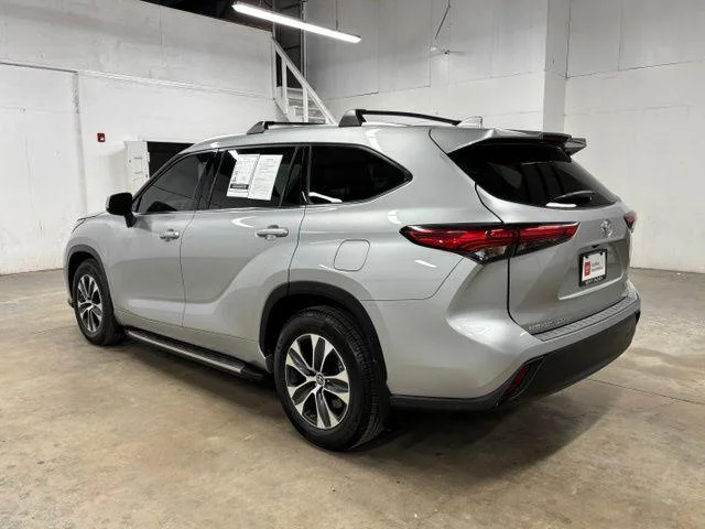 Used 2021 CELESTIAL SILVER Toyota  image 5
