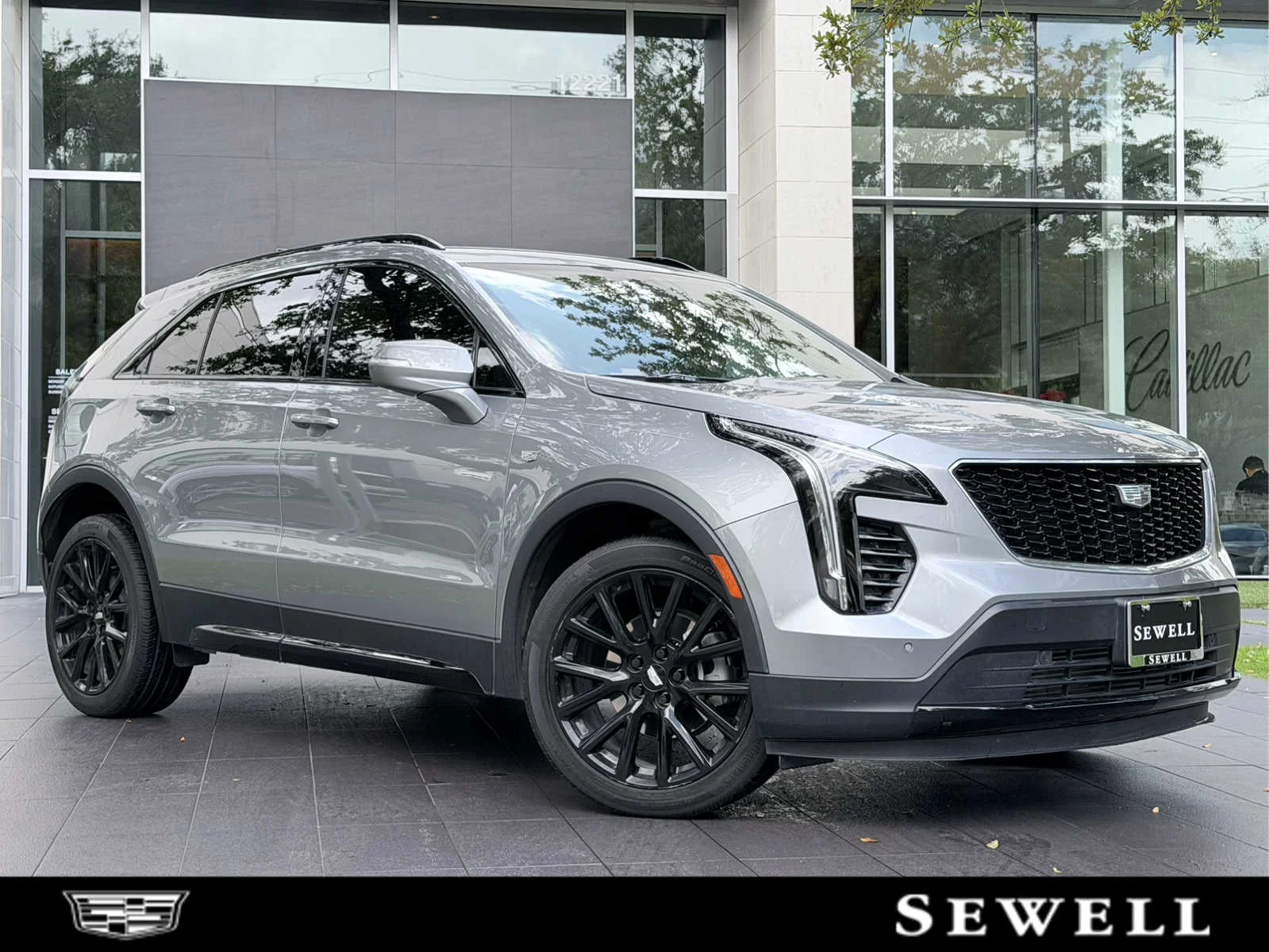 2023 Cadillac XT4 Sport's photo