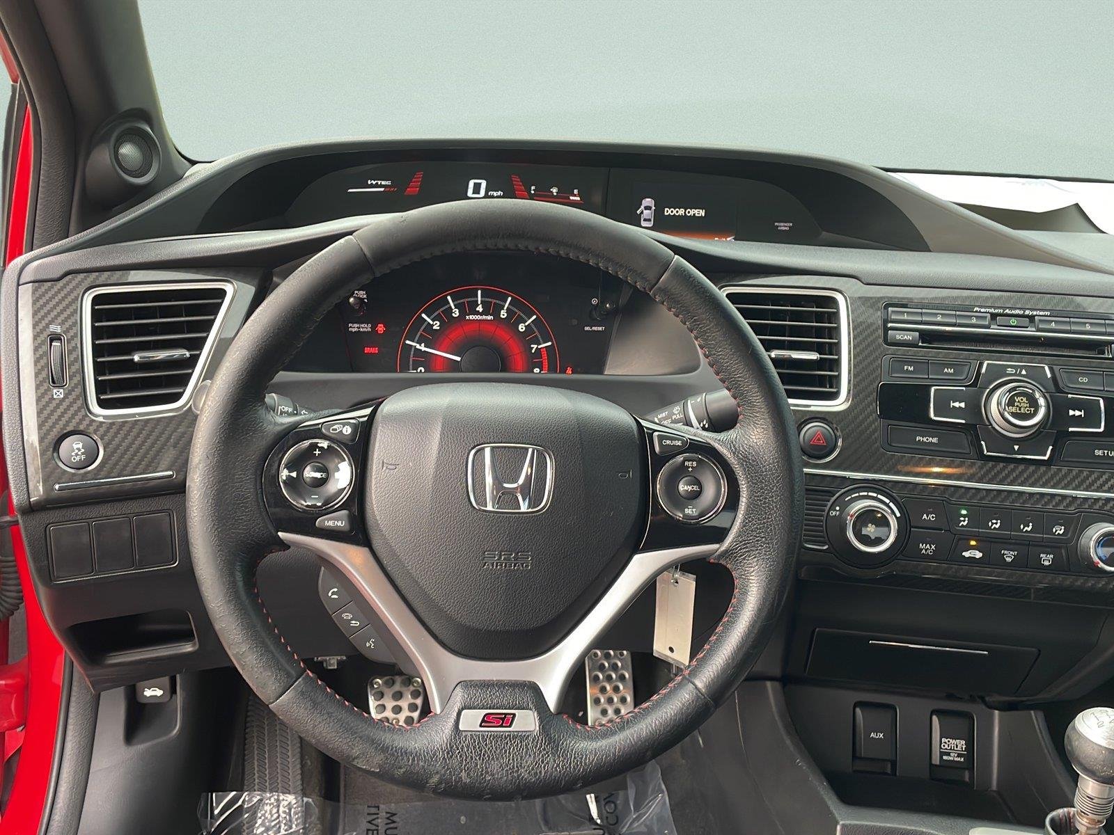 Used 2013 Rallye Red Honda Si image 13