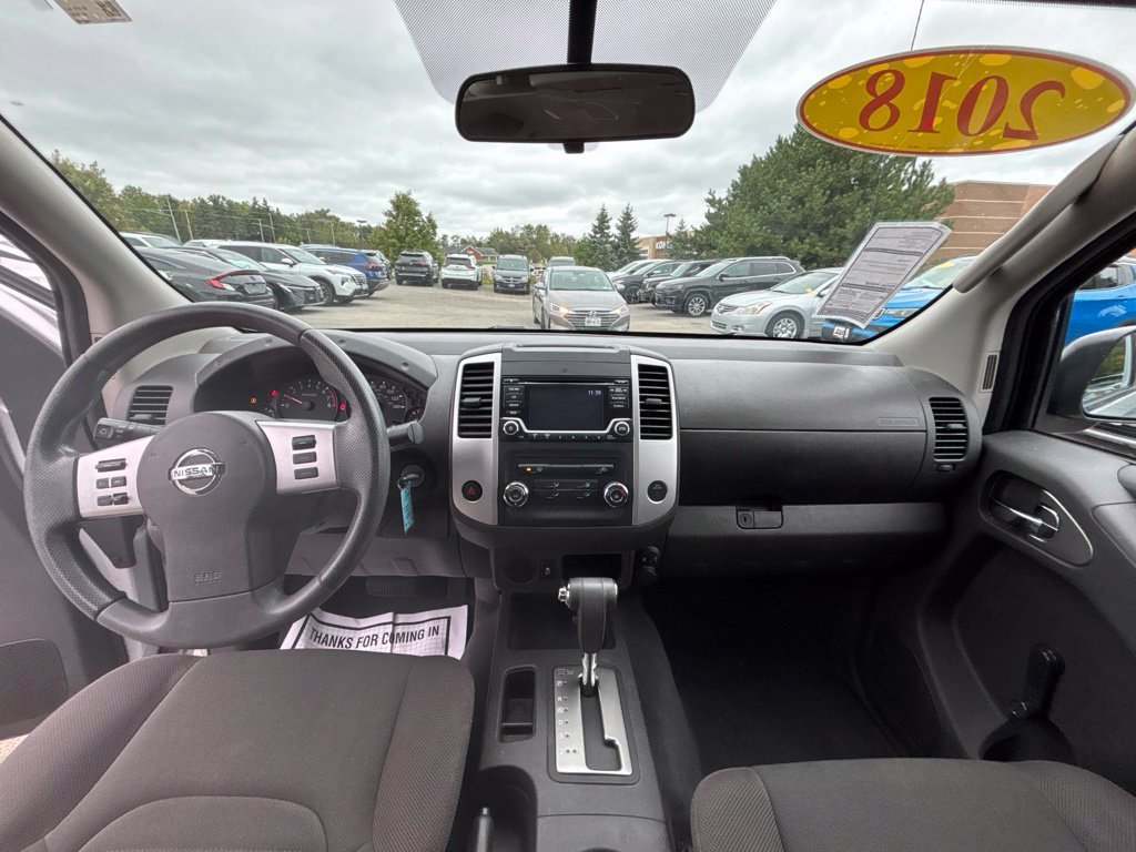 Used 2018 Silver Nissan S image 13