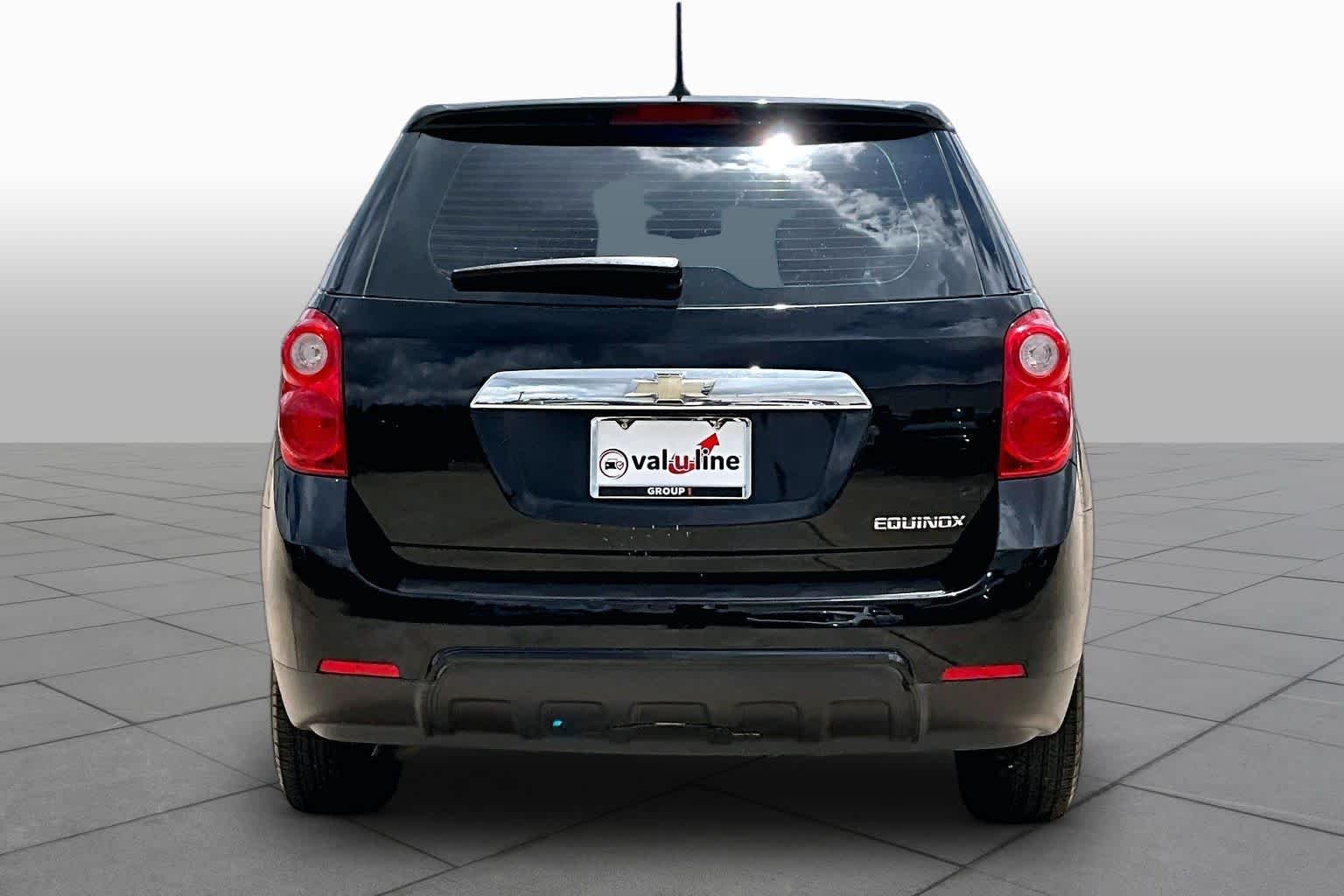 Used 2014 Black Chevrolet LS image 5