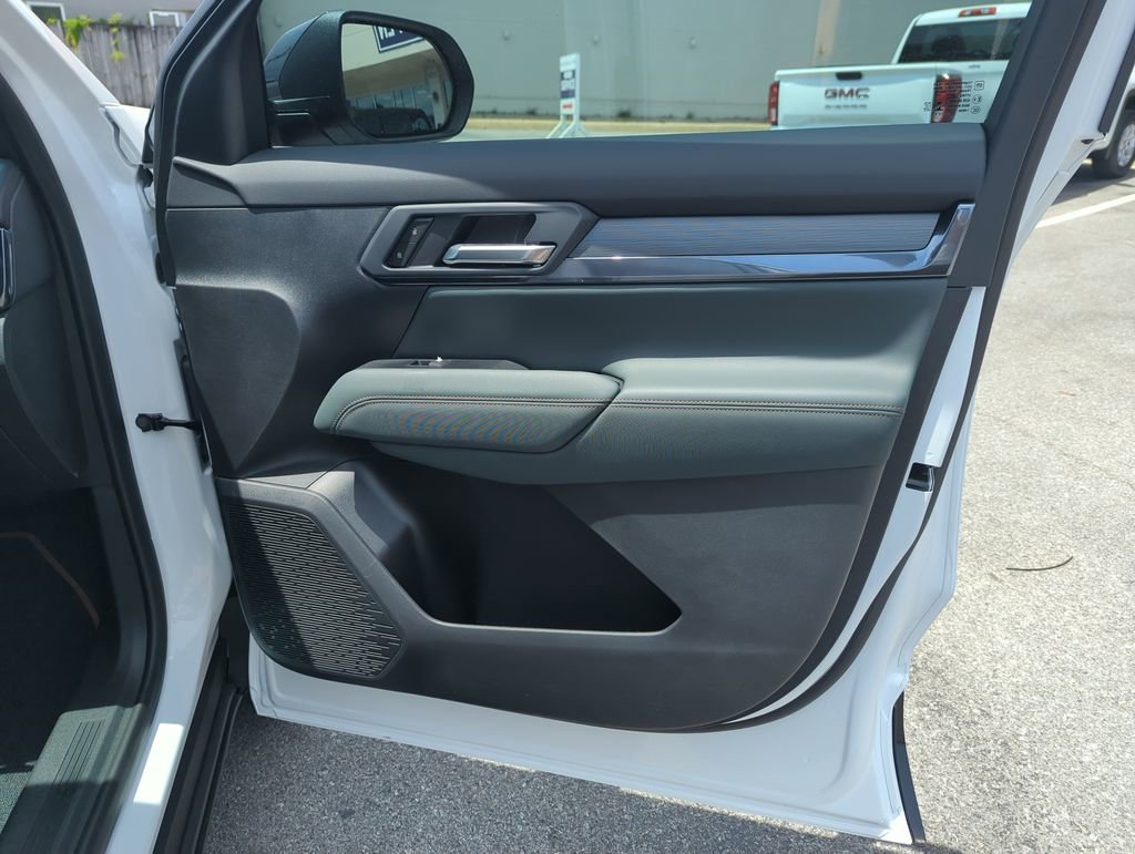 2026 GMC Terrain AT4 - Photo 32