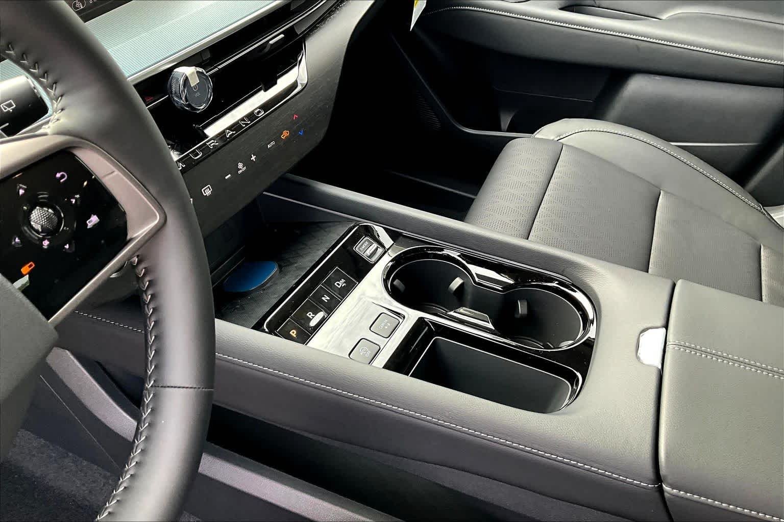 New 2026 Everest White Pearl TriCoat Nissan Platinum image 11