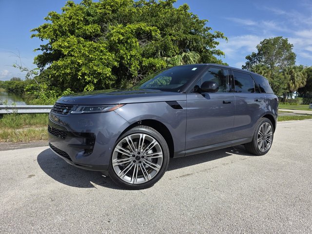 2026 Land Rover Range Rover Sport P360 SE