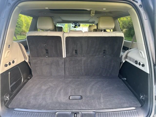 Used 2022 Gray Jeep Series I image 33