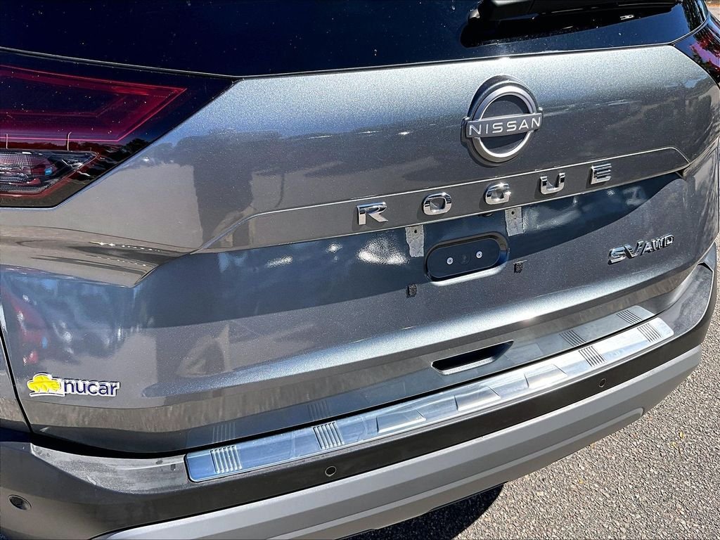 Used 2023 Gray Nissan SV image 28