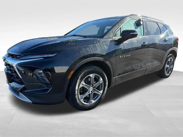 Used 2024 Black Chevrolet 3LT image 1