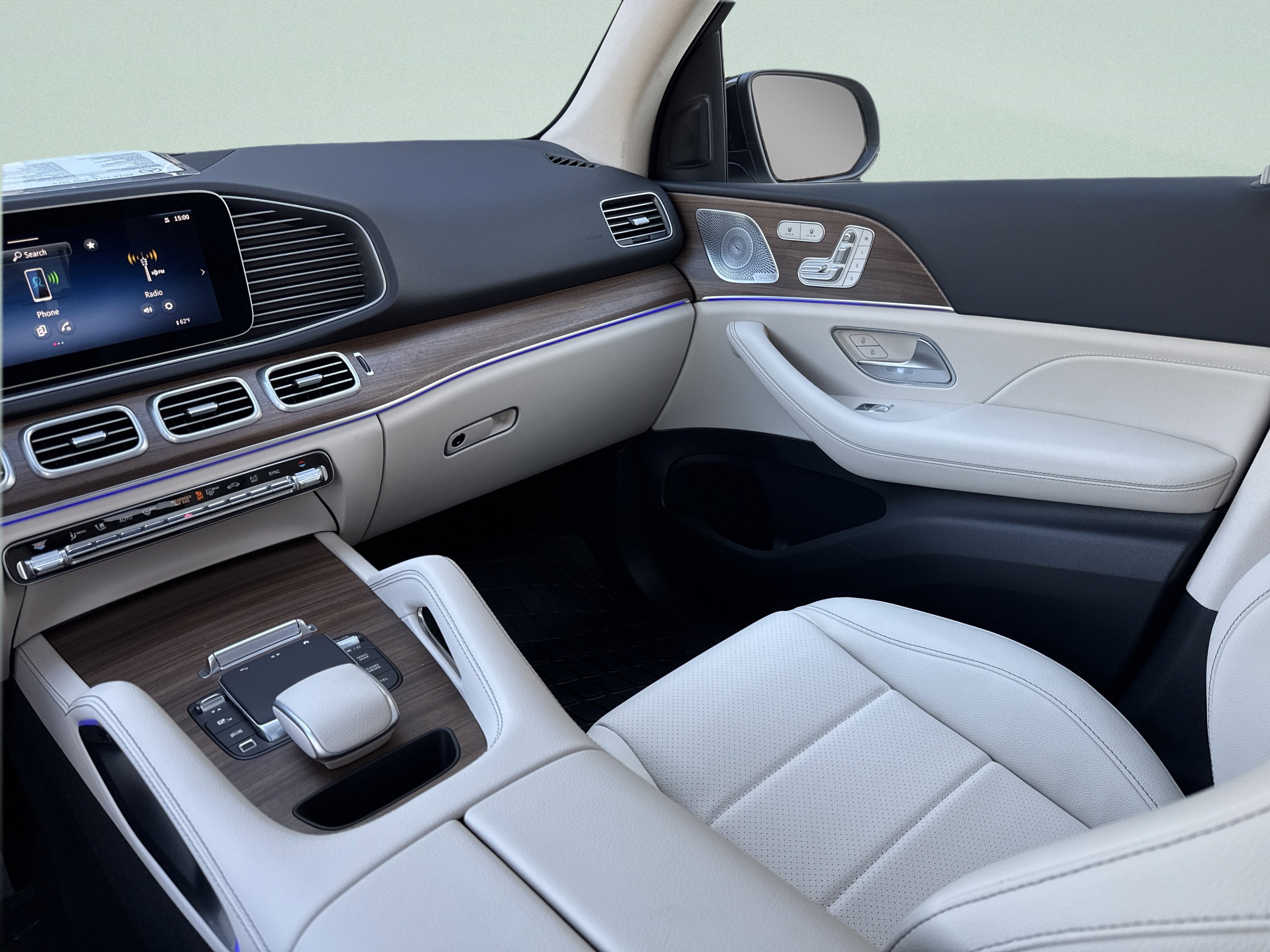Used 2026 Polar White Mercedes-Benz GLE 350 image 35