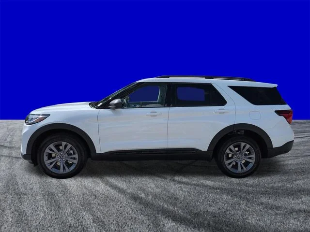 New 2026 Star White Metallic Tri-Coat Ford Active image 7