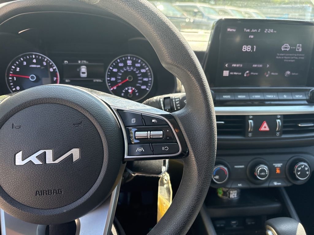 Used 2023 Blue Kia LXS image 22