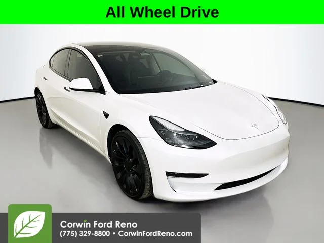 2023 Tesla Model 3 Performance's photo