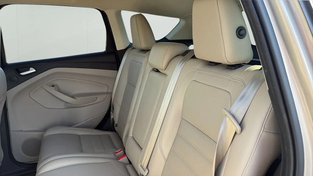 Used 2017 Gold Ford SE image 11