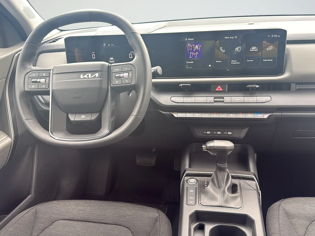 New 2027 Snow White Pearl Kia LX image 13